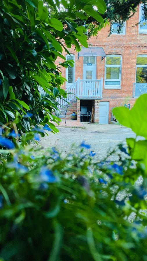 Gemuetliche Wohnung Bad Schwartau Esterno foto